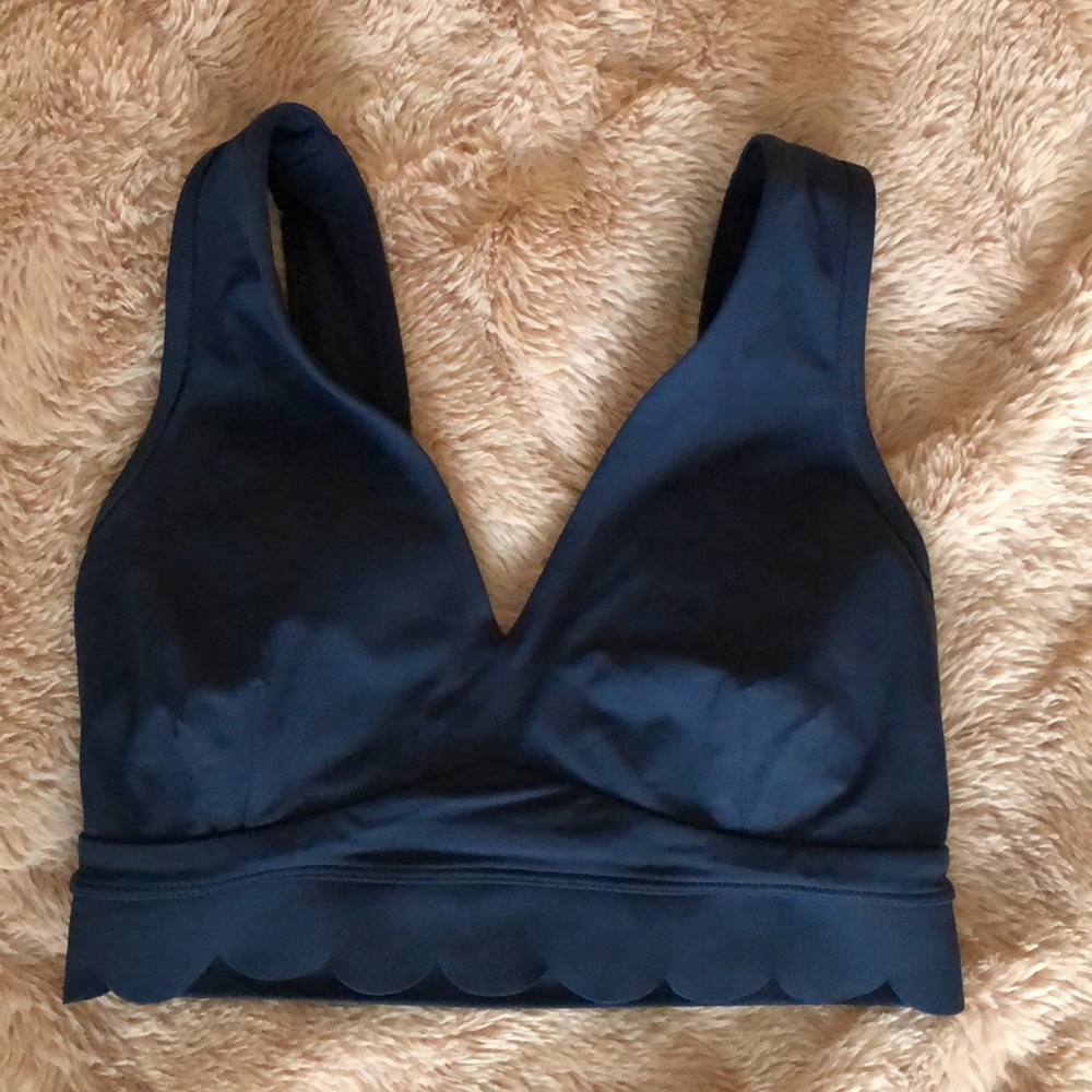 Joy Lab Scalloped Sports Bra XS
